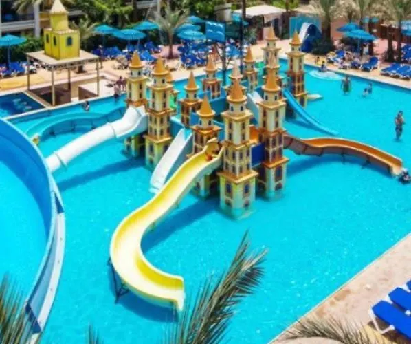 - Mirage Bay & Aqua Park شقة